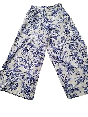 H & M Size 4 Women's Dress Pants Crop Wide Leg Blue/White Toile Floral Pull On • $16