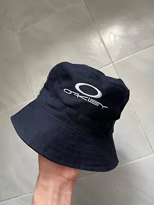 Oakley Vintage Bootleg Bucket Hat • $29