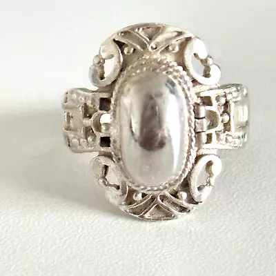 Vintage 925 Sterling Silver Poison Locket Filigree Scroll Band Ring Size 9.5 • $75