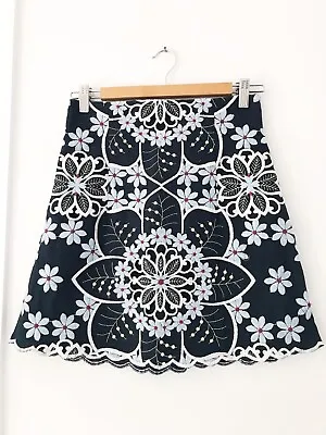 ALICE MCCALL Size 8 Navy Embroidered Linen Blend Zip Back Afternoon Skirt • $95