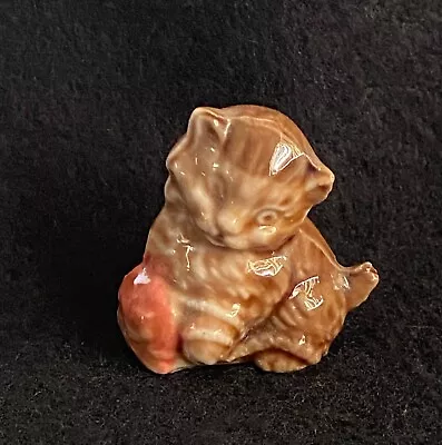 Retired Wade Whimsies Cat Figurine (New)! 922 • $8