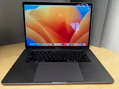 Apple MacBook Pro 15.4  (512GB SSD Intel Core I7 9th Gen. 2.9 GHz 16GB) • $290