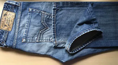 £39.95 • Buy Superb Diesel Larkee Straight Fit Denim Jeans. 32W X 36L. (T2622)