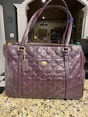 Coach Patent Leather Peyton Art Embossed Jordan Zipper Tote HandBag F24607 • $8.50