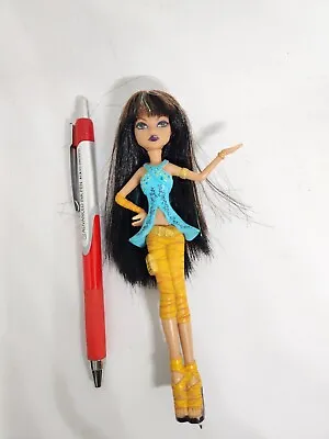 * Rare* Monster High Pen Doll- Cleo De Nile ** No Base Pen Works Sold As Is*** • $20