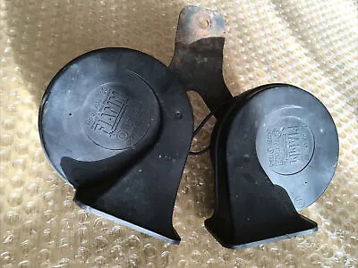 Saab 900 9-3 Horn Twin Horns Original Oem Saab Parts • $24.90