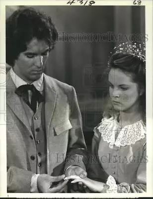 1978 Press Photo  Little House On The Prairie  Stars Linwood Boomer & Anderson • $19.99