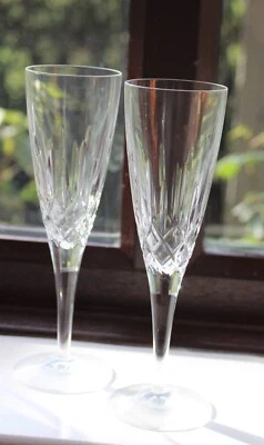 £20 • Buy EDINBURGH CRYSTAL CHAMPAGNE FLUTES X 2