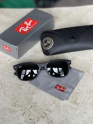 New Ray-Ban Sunglasses RB 2132 NEW WAYFARER 622 Black Rubber W/G15 Lenses • $100