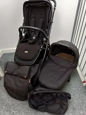 Mamas And Papas Flip XT3 Signature Edition Travel System Buggy Pushchair  Bundle • £199