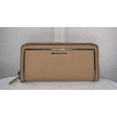 Michael Kors Zip Around Continental Wallet Tan 34H6GFJE7M • $15.99