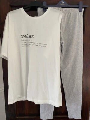 £5 • Buy Tesco F&F Lounge Set M 