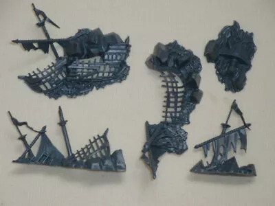 Shipwrecks - Dreadfleet - Man O'War *Warhammer* Games Workshop • £19.99