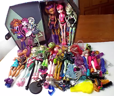 Massive Lot Of Monster High/11 Dolls/case/clothes/ Shoes Pairs+singles/ Acc. • $151.99