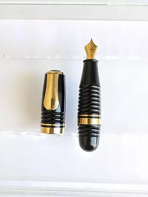 Vtg Black GT Ribbed Mini Samurai Platinum Fountain Pen - Steel Gp M Nib  • $14.99