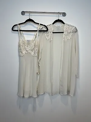 Flora Nikrooz Vintage Nightgown  Robe Women Small Cream Chiffon  Lace Trim • $19.99