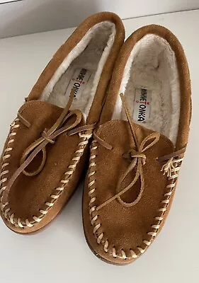 Minnetonka Moc Slippers Comfort Shoes Womens Size 8 Tan Moccasins Suede Fur • $19.99