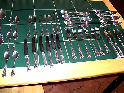 James Ryals Vintage 44 Pieces Silver Plated Cutlery Service • £60