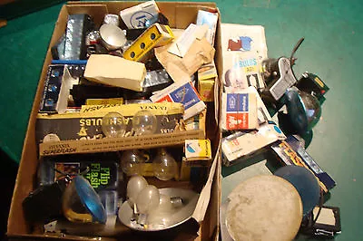 Vintage Huge Lot Of FLASH BULBS  • $59.23