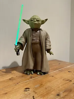 Disney - Star Wars - Talking Yoda Action Figure • £30