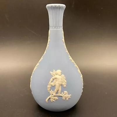 Vintage Wedgwood Jasperware Vase Pale Blue 5-1/4  Bud Vase With Cherubs • $9.95