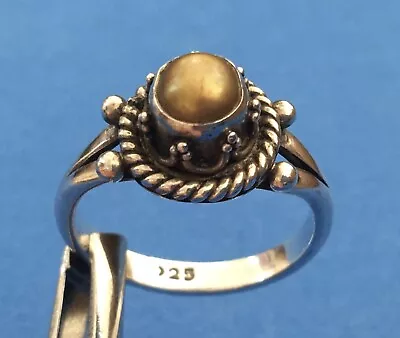 Round Gold Mabe Pearl 925 Estate Sterling Silver Rope Setting Size 7.75 Ring • $24.99