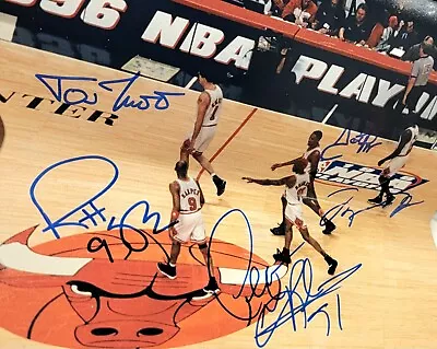 Basketball Signed Photo Jsa 8x10 • $5000