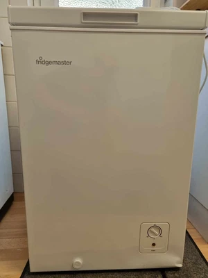 £90 • Buy Fridgemaster MCF96 Chest Compact Freezer