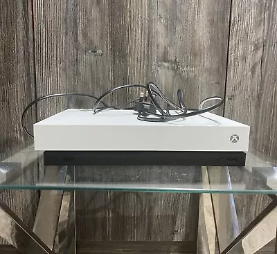 Microsoft Xbox One X 1TB Console Comes With Wire Please Check Description • £99.95