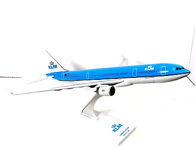 SkyMarks KLM - Royal Dutch Airlines - Airbus A330-300 W/stand Scale 1/200 • $95