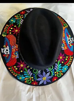 Beautiful Mexican Artisanal Embroidered Hat - CATRINA Black • $80