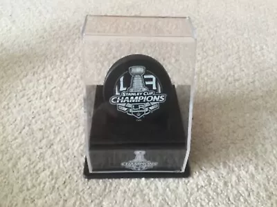 Los Angeles Kings 2014 Stanley Cup Champions Puck Comes With Stanley Cup Case!!! • $35