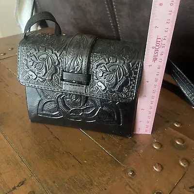 Beautiful Small Rose Black Tooled Mexican Purse • $50