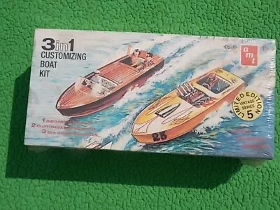 Vintage 1994 AMT 8125 - 3 IN 1 CUSTOMIZING BOAT KIT W/TRAILER - Factory Sealed! • $24