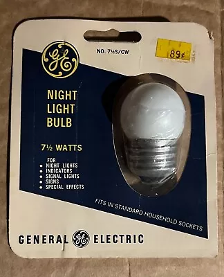 Vintage GE Night Light Bulb 7 And Half Watt Original Package USA Made Unused • $9.99