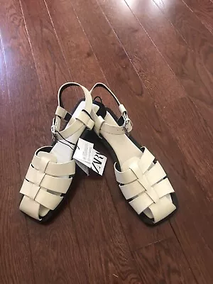 Zara Women Ivory Leather Sandals Size 9 • $24