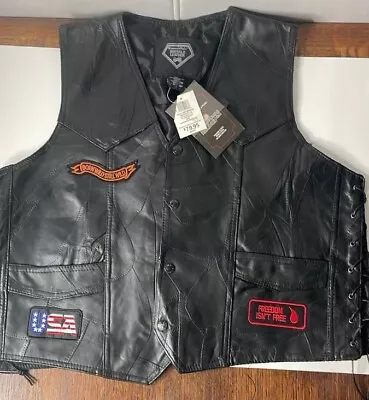 Diamond Plate Buffalo Men’s Leather Vest Size 2X Biker Patched Black • $49