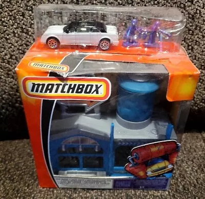 Matchbox Car Wash Carwash Playset W/ Car & Figures - NIB • $6.95