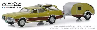 GREENLIGHT 1971 OLDSMOBILE VISTA CRUISER 1/64 W FLATBED TEARDROP TRAILER 32170 A • $9.95