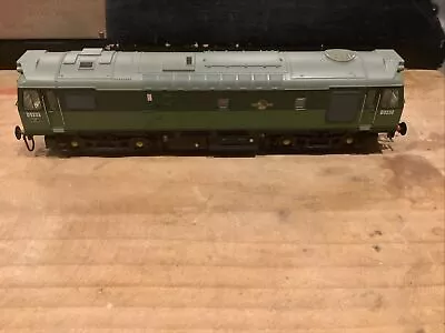 Bachmann OO Gauge - Class 25  D5233 Diesel BR Two-Tone Green - DCC Fitted • £69.95