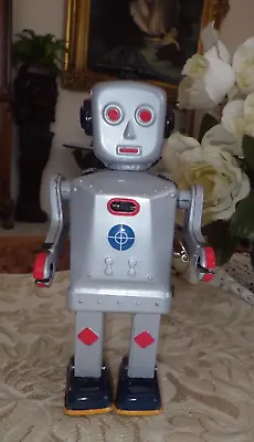 VINTAGE Windup Robot  Schylling Tin Toy Silver Nea MINT CONDITION WORKS PERFECT! • $17.99