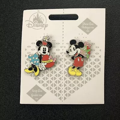 Disney Official Trading 2 Pin Set 2020 Mickey Minnie Mouse Love Couple Valentine • $14.99