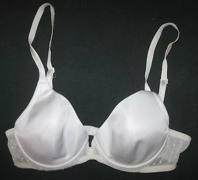 VICTORIA'S SECRET White Bra Lightly Padded; Adjustable; Lace Wings; Size 34A • $7.99