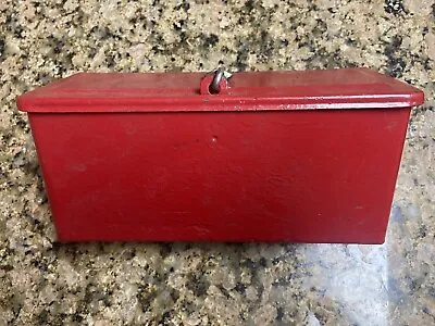 Vintage Red Heavy Metal Lockable Wall Mount Lidded First Aid Box Rare • $26.99