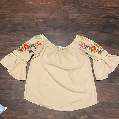 Vava By Joy Han Embroidered Top Size Medium Off Shoulder Boho Bohemian Blouse • $12.99