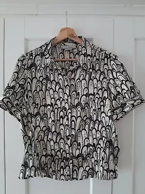 Basque Petite Blouse Size 16 Quality Satin Abstract Nordic Print Fitted VGC • $16