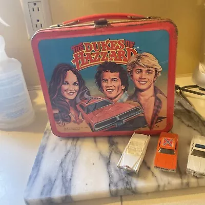 Lunch Box - Vintage 1980 - Metal / Tin - THE DUKES OF HAZZARD NO THERMOS  • $32