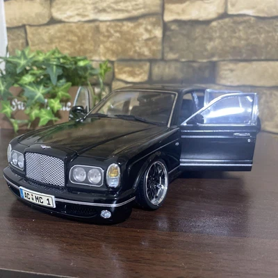 $238.74 • Buy 1/18 Rolls Bentley