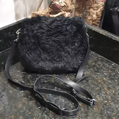 Ugg Black Shears  Suede Shearling Crossbody Bag • $43.84