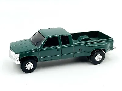 $34.95 • Buy 1/64 Chevrolet Chevy Green Extended Cab Dually Pickup